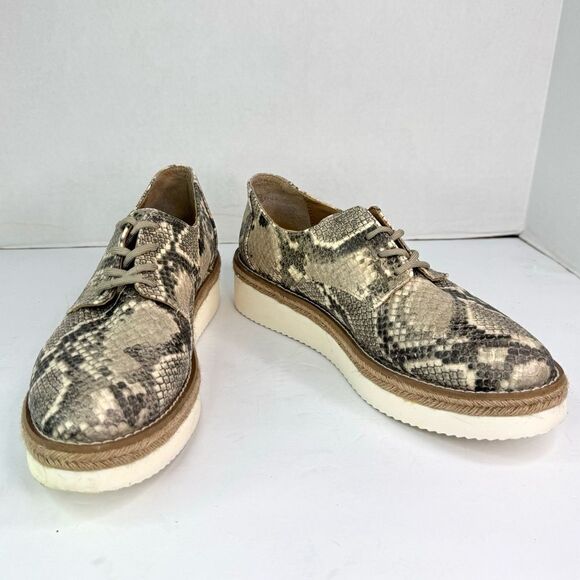 Steve Madden Monterey Oxford Snake Print Women's Sz 8M; fits like 7.5/8Narrow - Picture 2 of 9